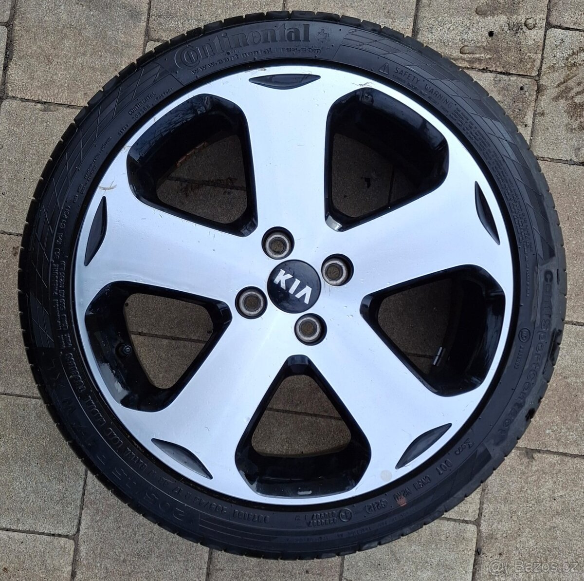 17" Kia Picanto 4x100 l6,5j et 43 etní sada alu