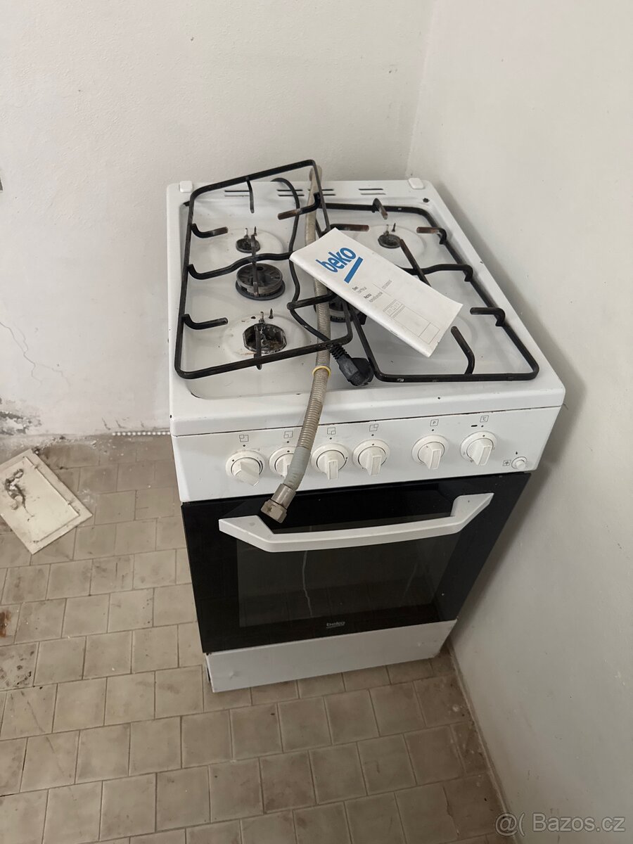 Plynovy sporak beko