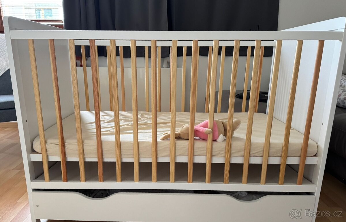 Dětská postýlka
