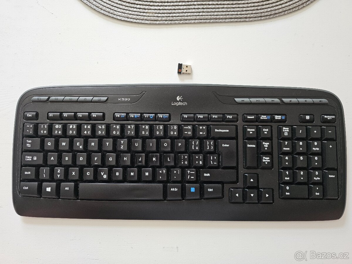 PRODÁM KVALITNÍ BEZDRÁTOVOU KLÁVESNICI LOGITECH K330