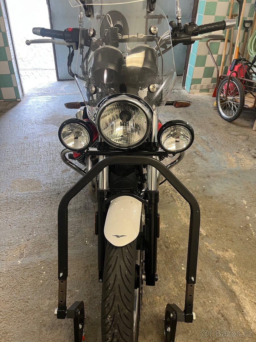 Prodám MOTO GUZZI, V7 speciál,r.v. 2024.