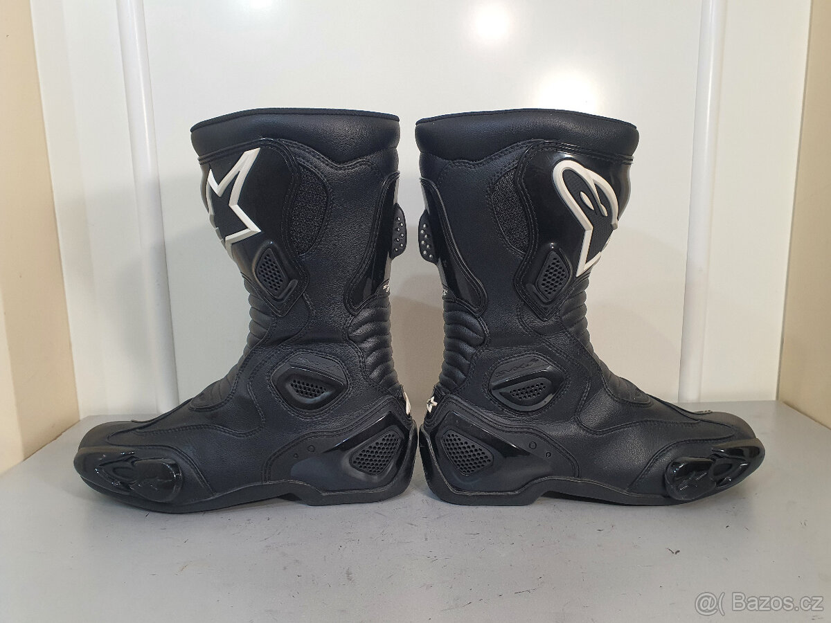 41 Alpinestars SMX-5 Vysoke boty na motorku