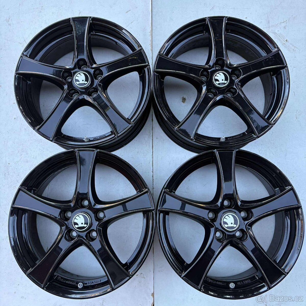 ALU KOLA ŠKODA OCTAVIA SUPERB YETI KAROQ 17"