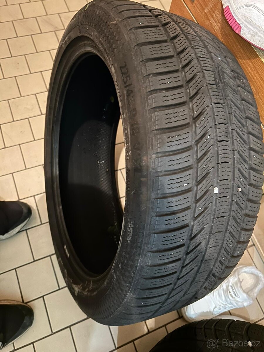 225/45/r18 2 ks