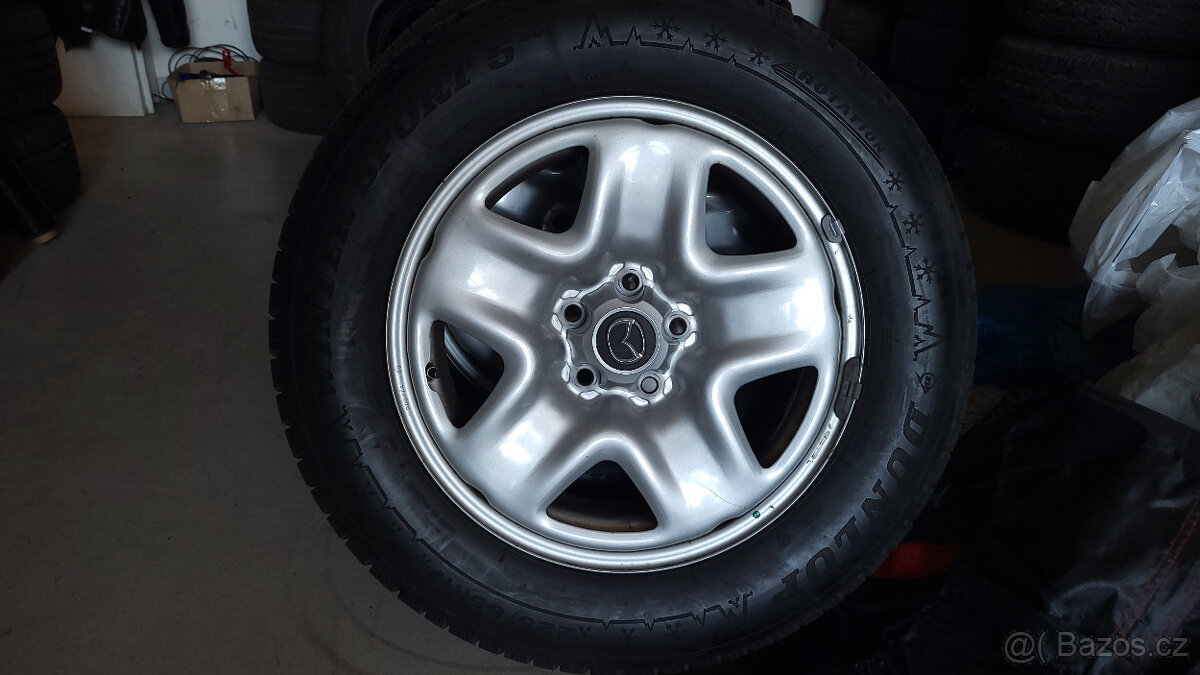 Téměř NEJETÁ zimní kola 17" 5x114,3 Mazda CX-5 - TOP