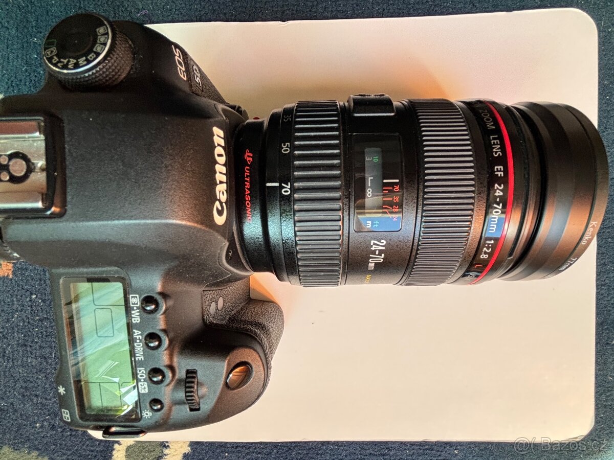 Canon EOS 5D MarkII+Canon EF 24-70mm+Nissin  Di600