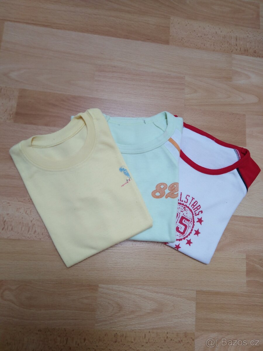 Trička s krátkým rukávem vel. 104