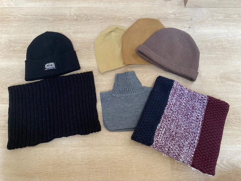 Zimní čepice a nákrčníky