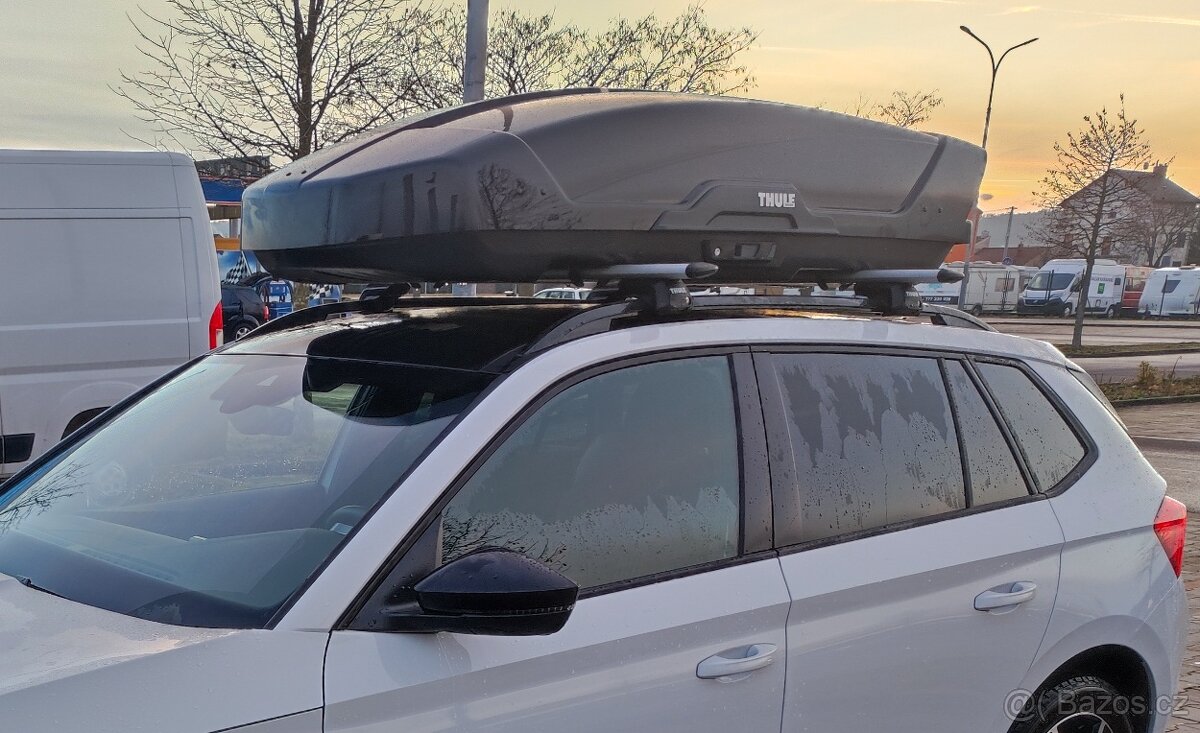 Zapůjčím střešní box THULE MOTION XT L