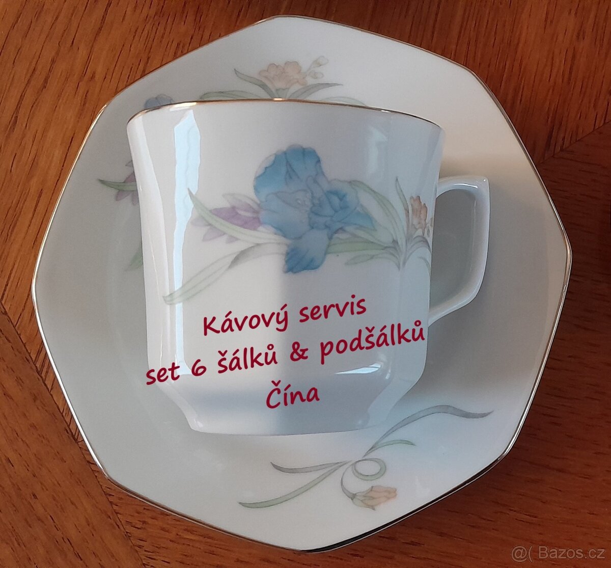 Hrnečky na kávu - šest šálků s podšálky