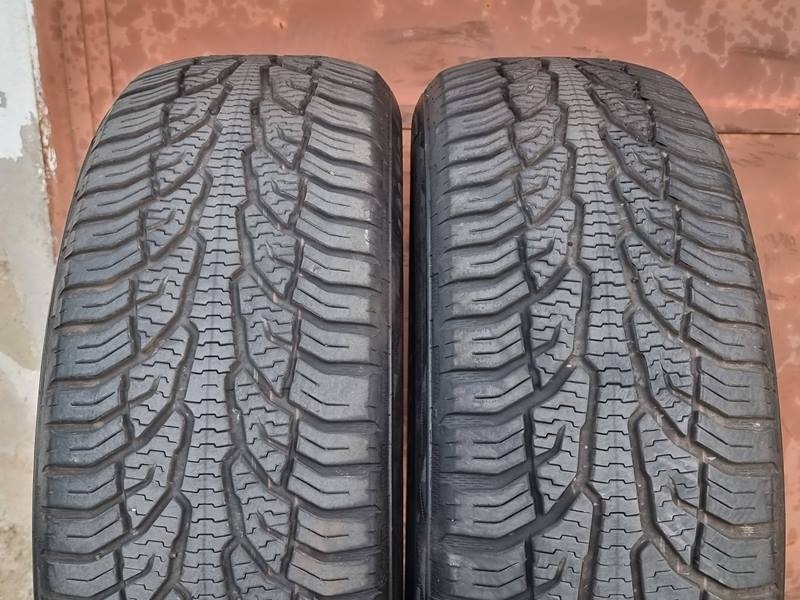 Zimní Uniroyal 205/60/16