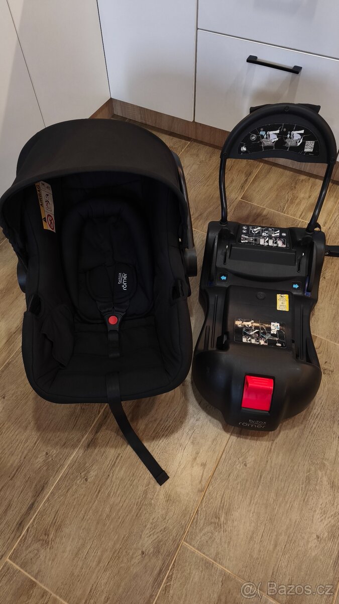Autosedačka Britax Römer Primo Bundle Cosmos Black