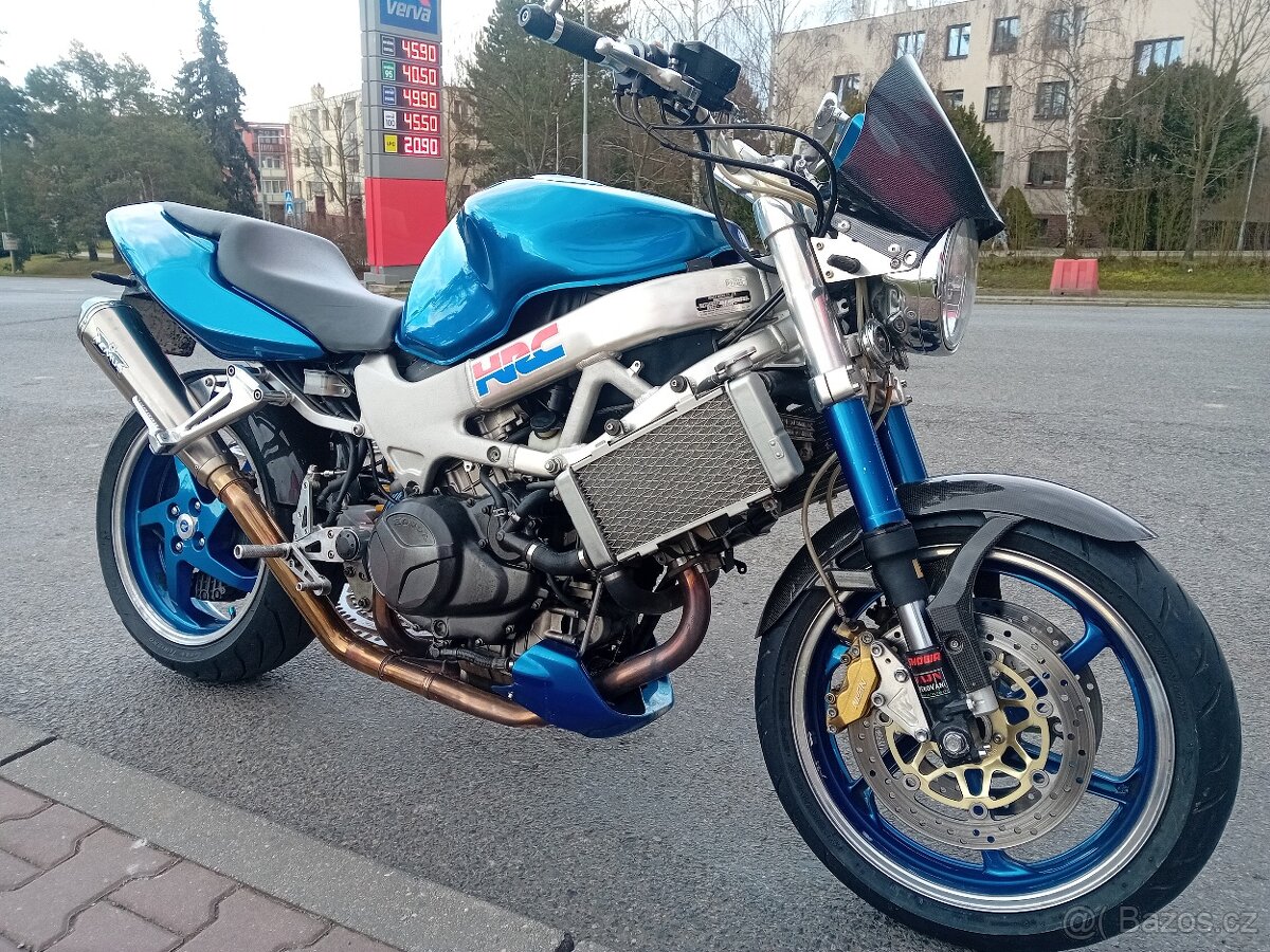Honda vtr 1000