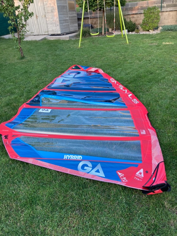 Gaastra hybrid 7,7 m2 + převozní vak Gaastra
