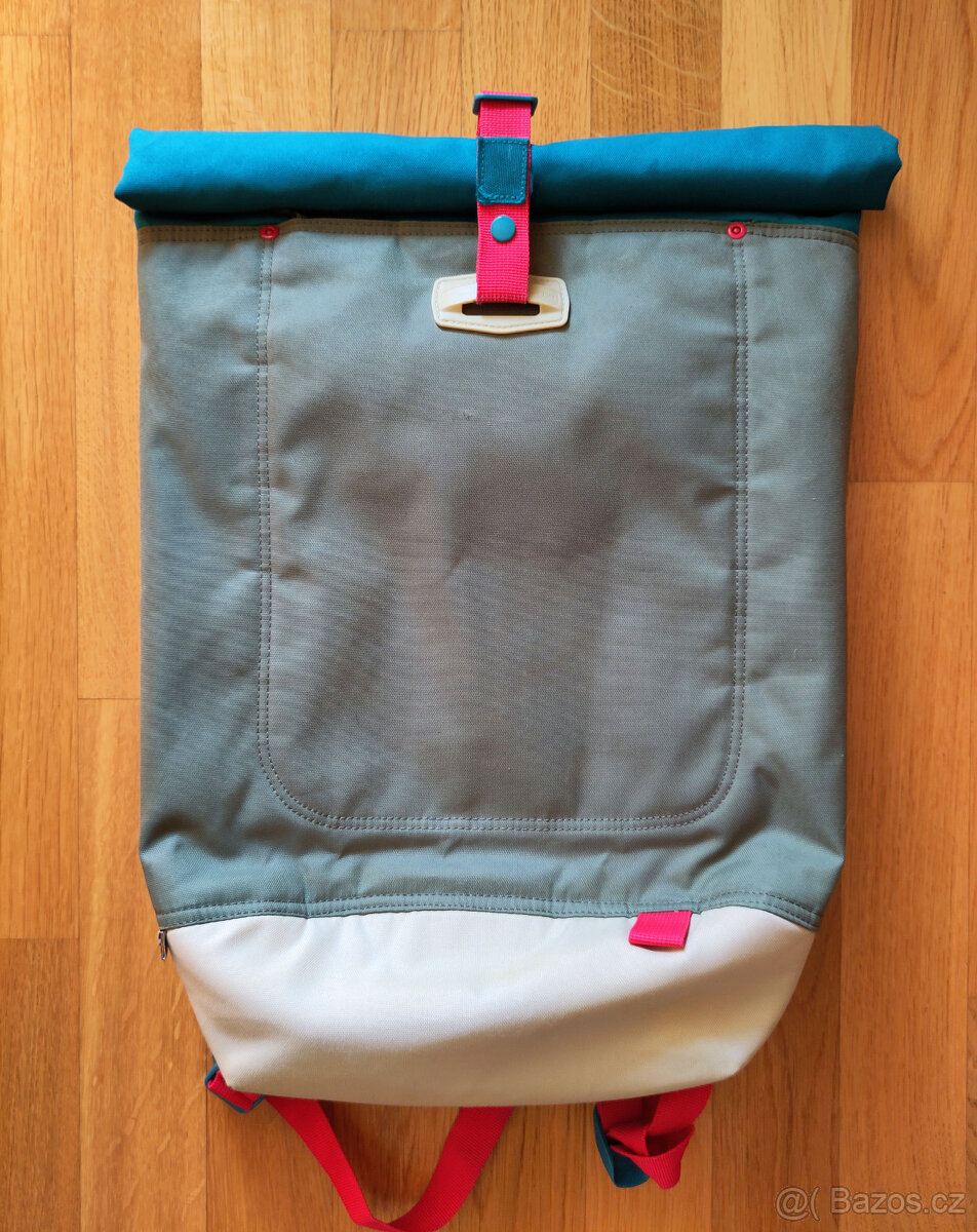 Kvalitní unisex baton Case Logic Latimer s rolovánín