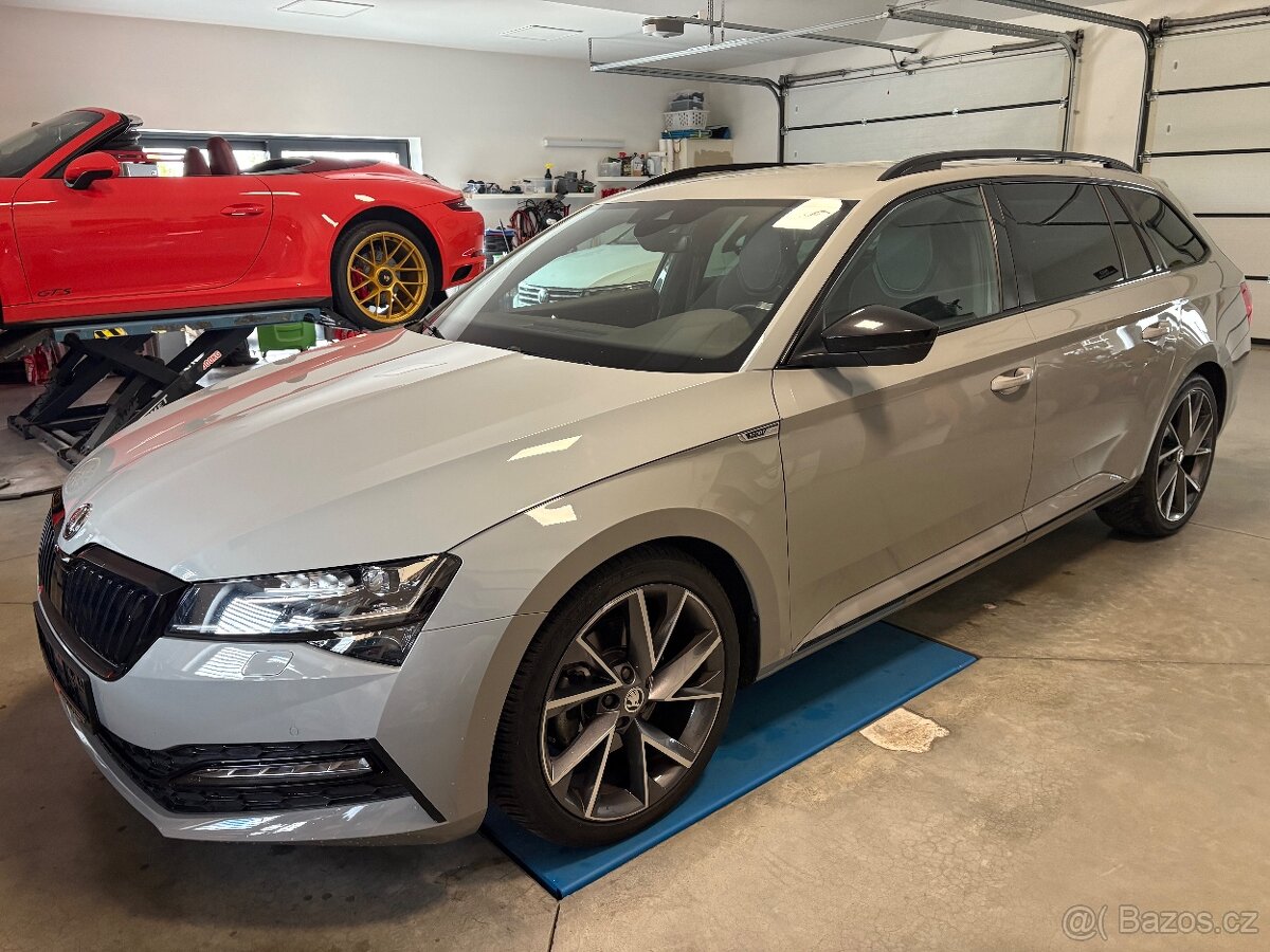 Superb 3 2TDI DSG Sportline Virtual Matrix M.rok2022