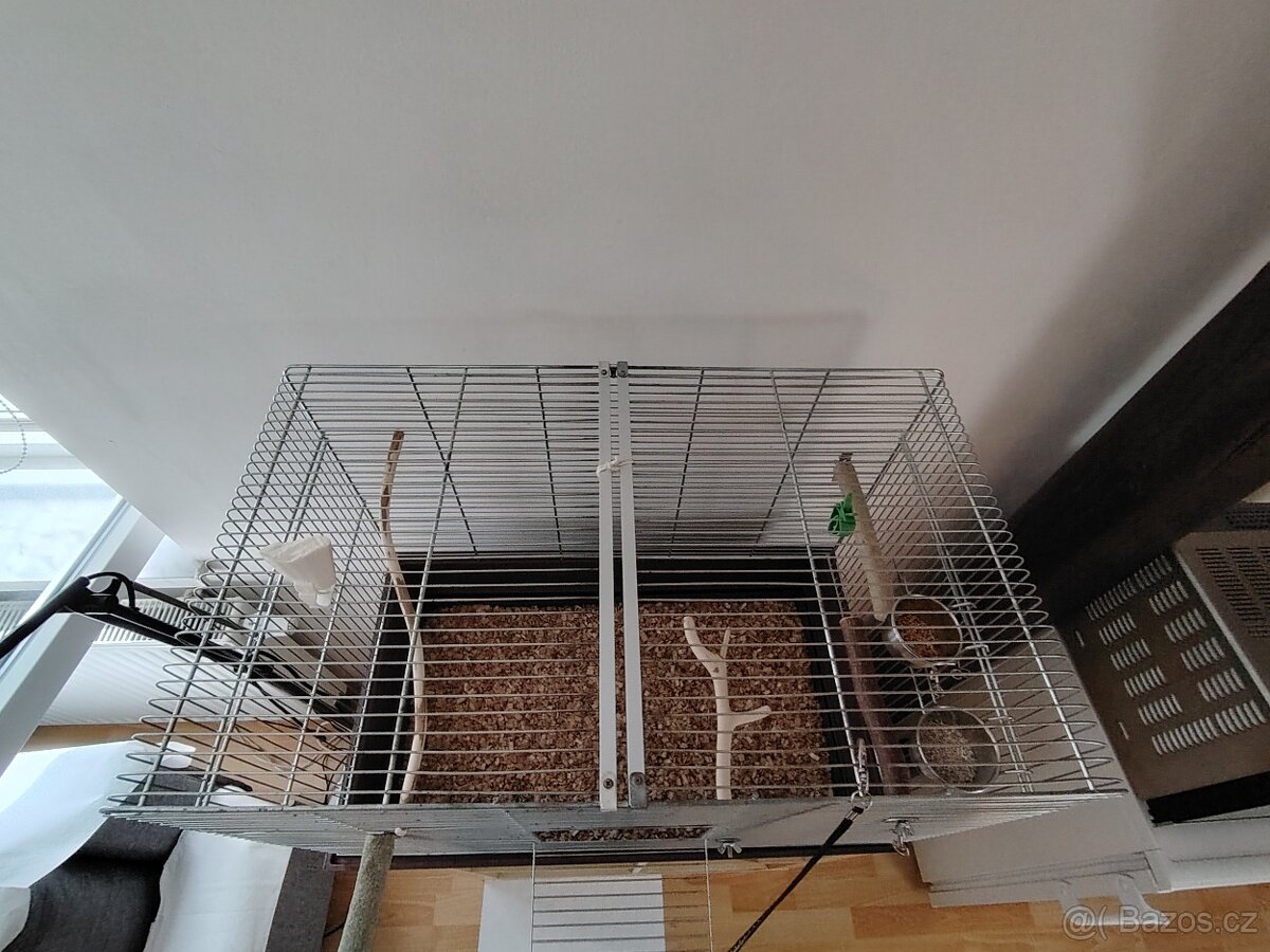 Prostorná klec 2x