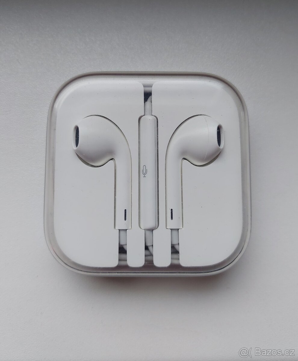 Apple EarPods Drátová Sluchátka (3.5mm)