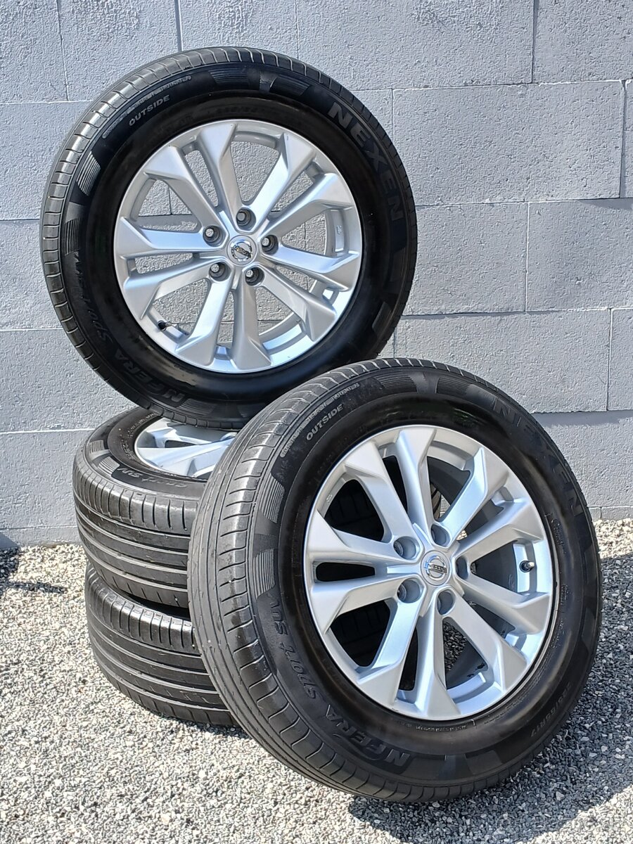 Pěkná orig alu kola Nissan Qashqai 225/65/17"