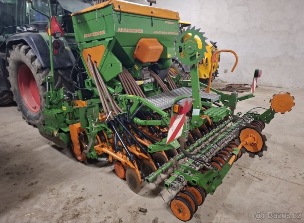 Kultivátor Amazone KE 3000