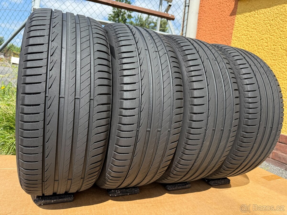 Zánovní letní pneu 235/45/18 Pirelli Cinturato P7 VOL