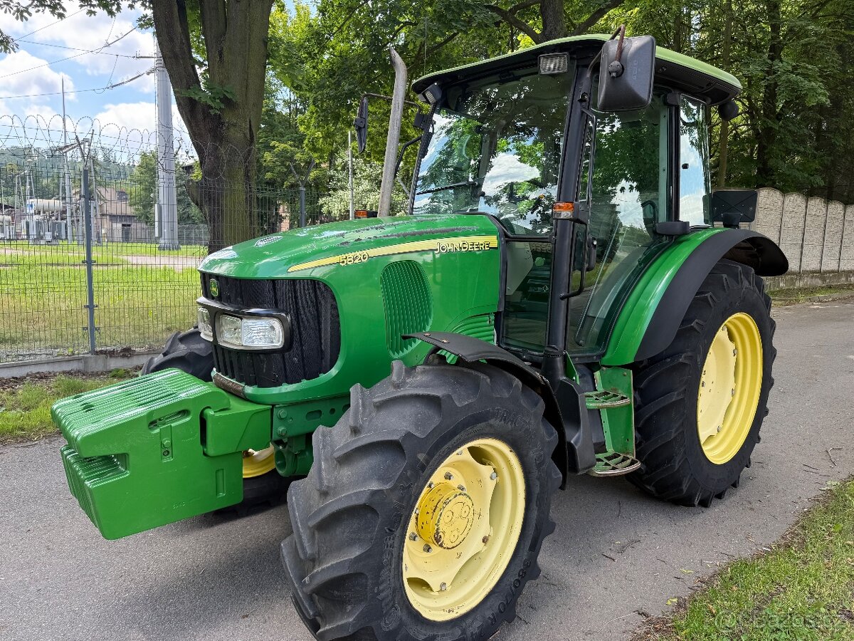 John Deere 5820 rv 2004 8300mth