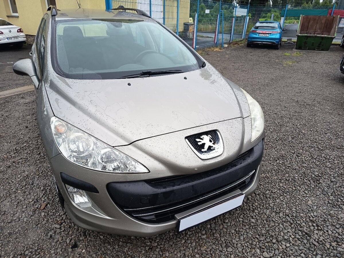 PEUGEOT 308 SW Comfort ČR