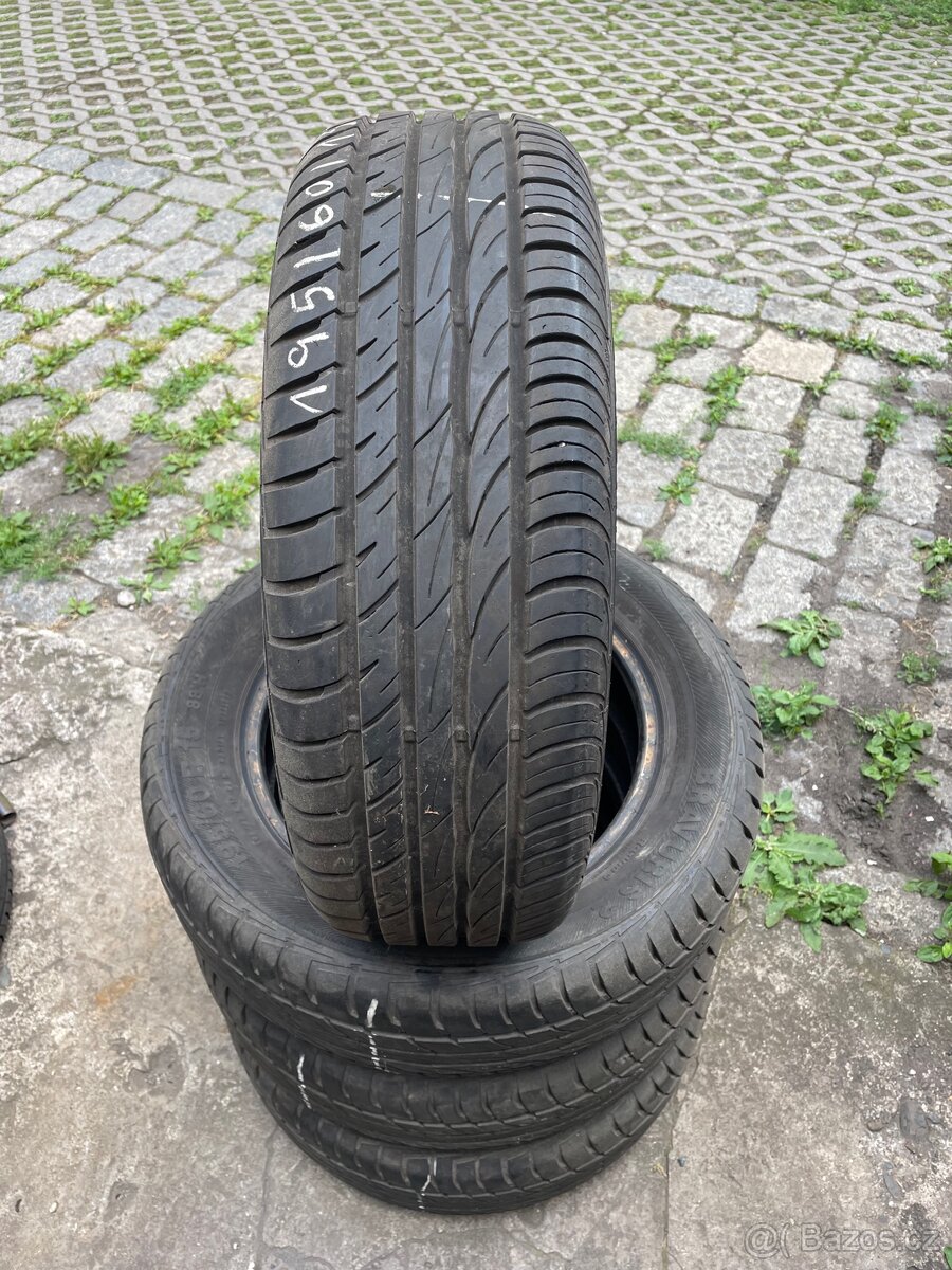 Letní pneu 195/60/15