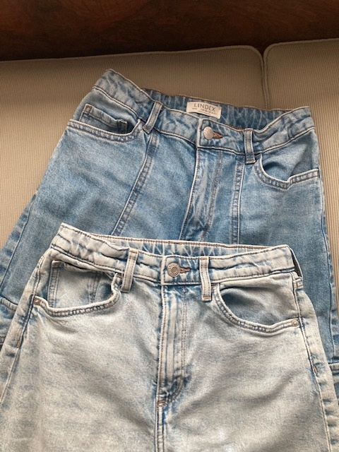 dvoje dívčí džíny 152-158  H&M+Lindex, tričko BERSHKA zdarma