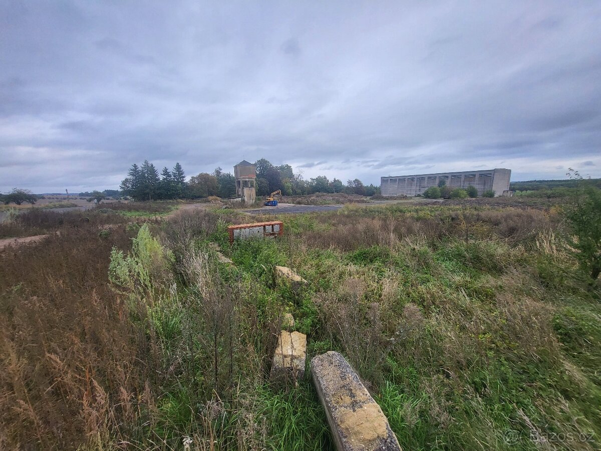 15.000m² Pronájem komerčního pozemku