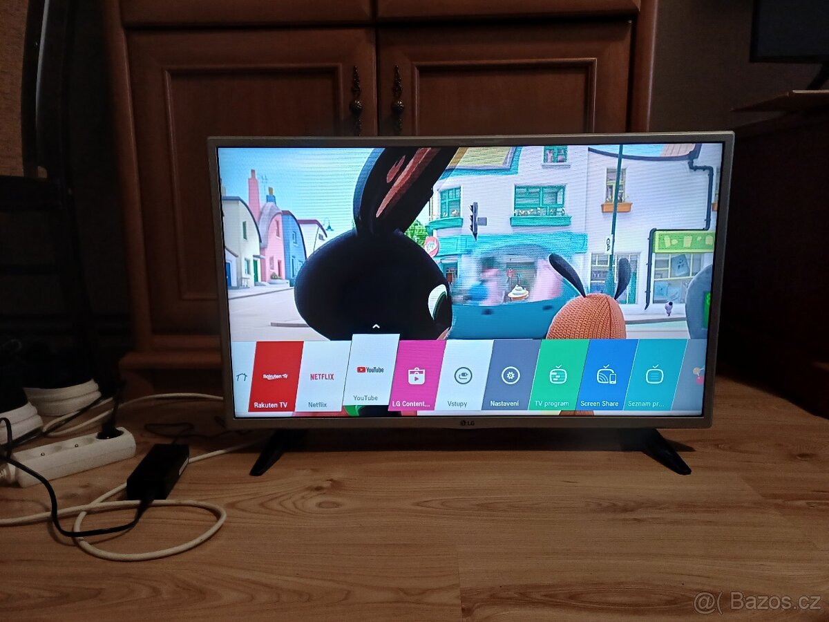 Smart tv LG 32LH570-úhlopříčka 81cm,wifi, dvbt2