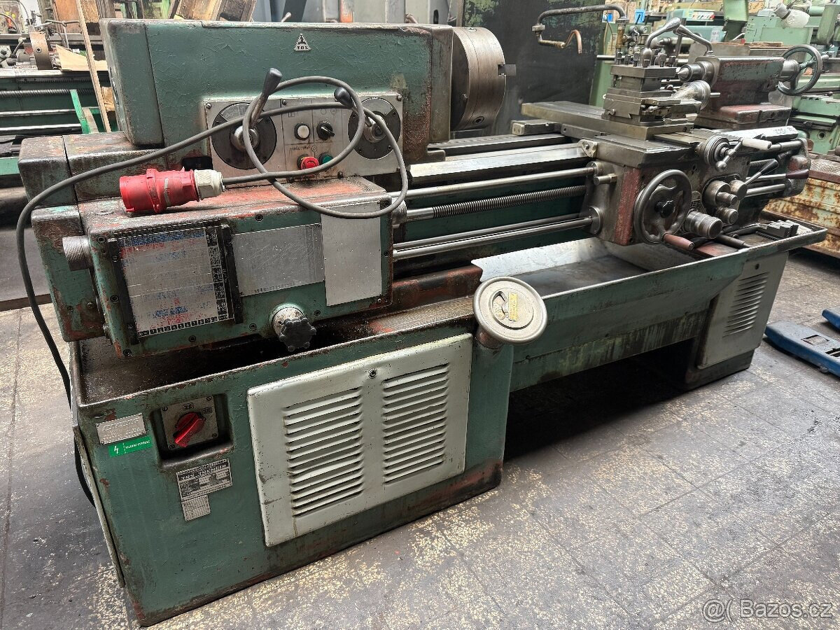 Univerzální soustruh SV18RA/750