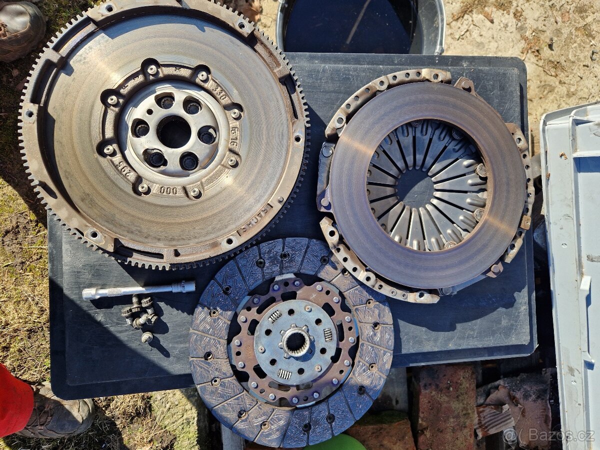 vw škoda spojka lamela + setrvačník dvouhmota včetně DSG 6Q