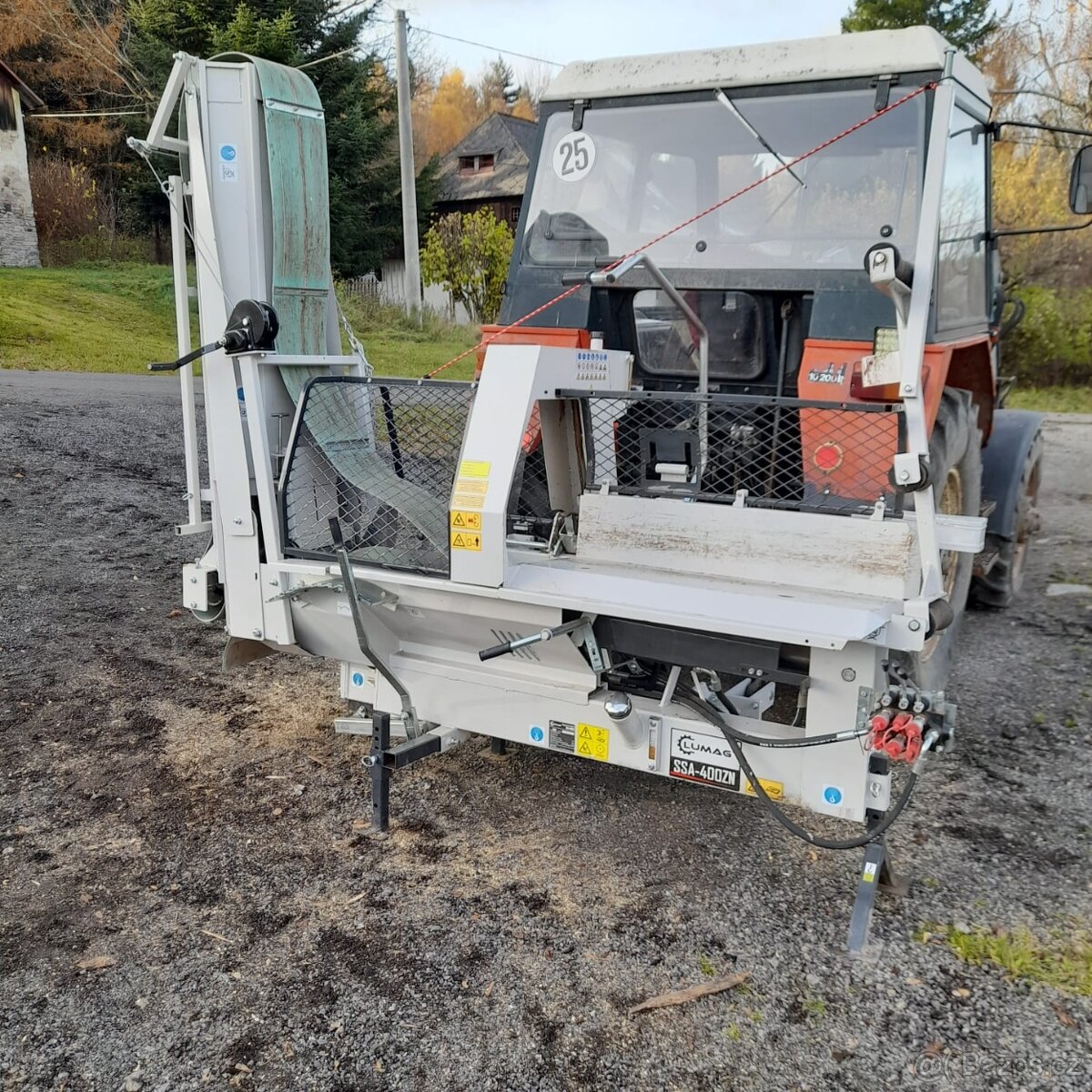 štípací poloautomat Lumag