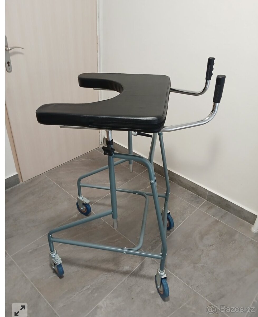 NOVÉ CHODÍTKO SE ZÁRUKOU 3 500,-  PC 5613,-