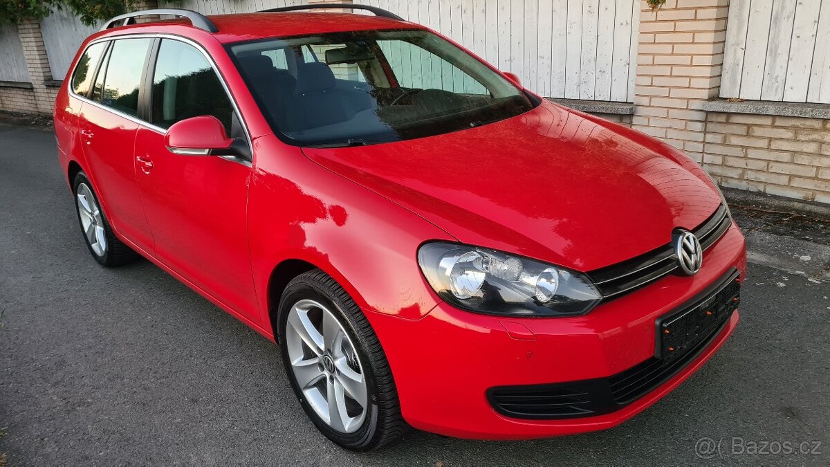 VOLKWAGEN GOLF 6 Comfortline kombi - 2,0TDI 103kW - Manuál.