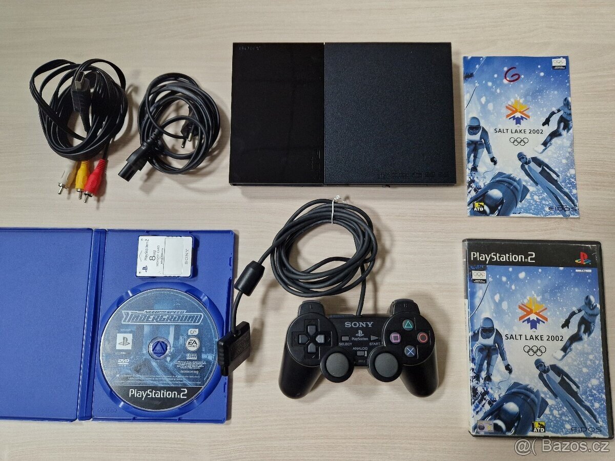 Playstation 2 + 8mb originál karta + originál ovladač + hry