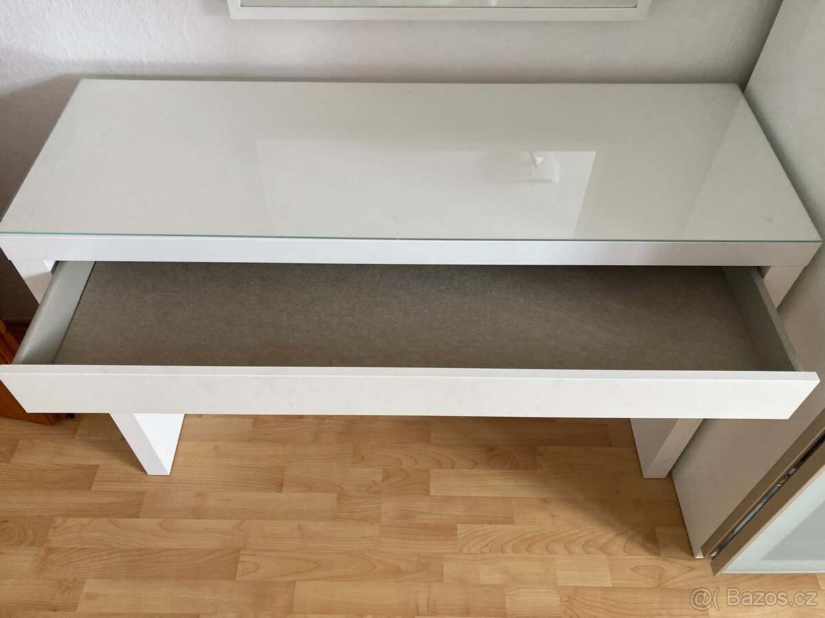 Toaletní stolek + zrcadlo IKEA