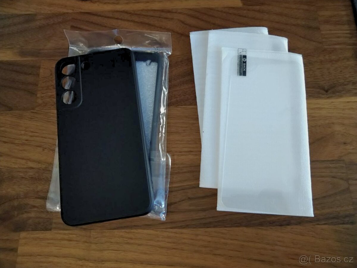 Kryty a skla pro Samsung S22 5G