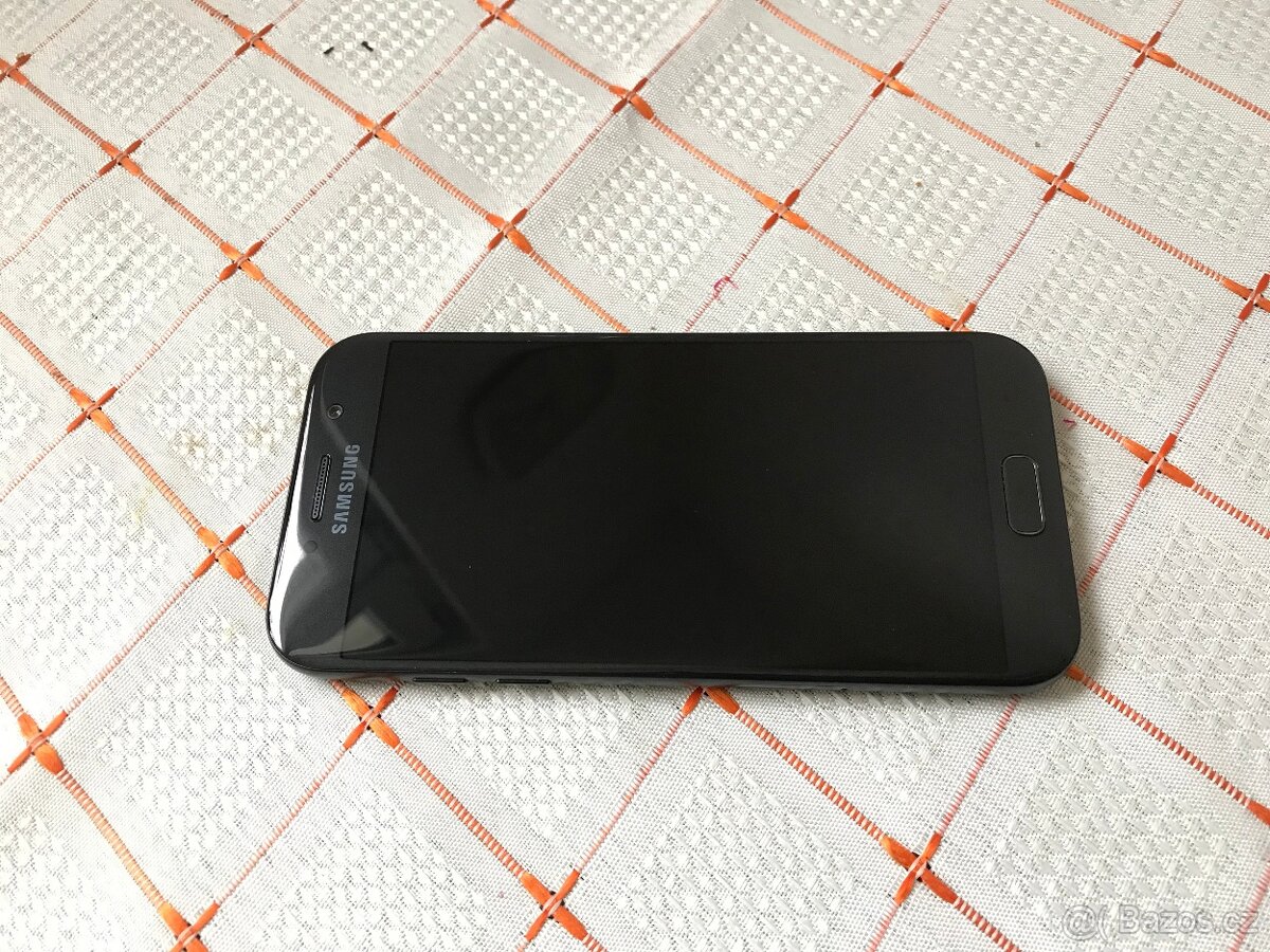 Samsung A5 2017 TOP STAV