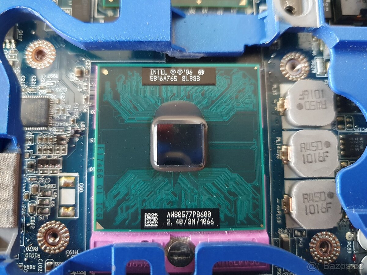 Funkční Intel Core2 Duo P8600 @ 2.40GHz