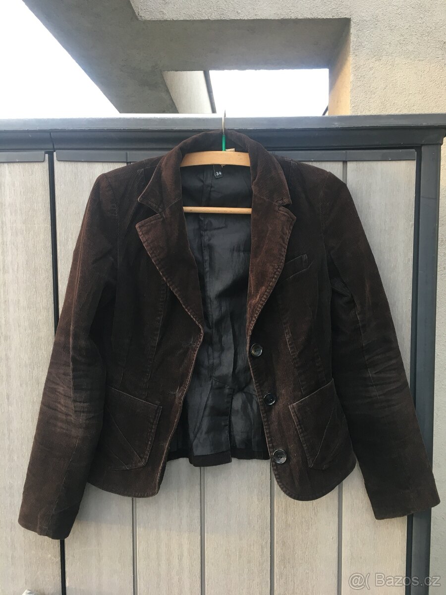 Manšestrové černé sako H&M