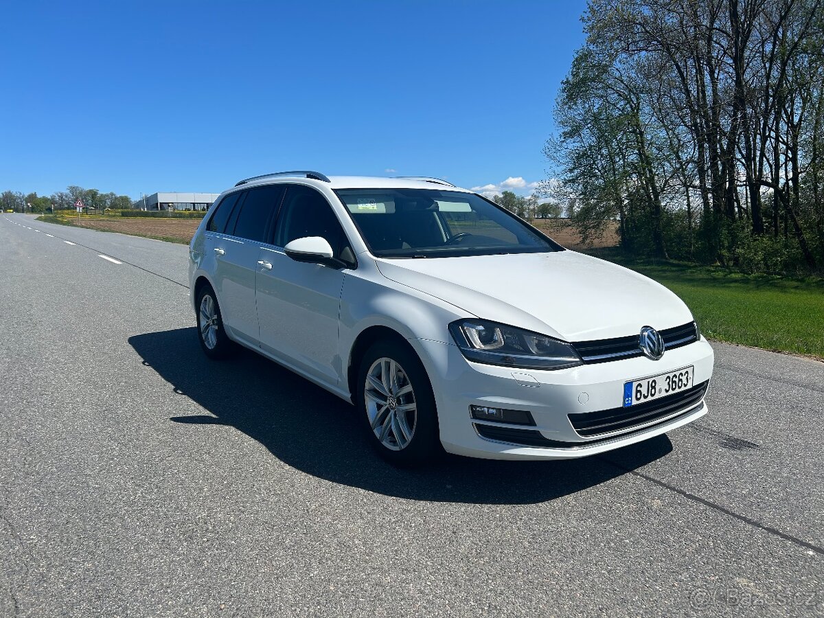VW Golf 7 Combi 2.0 TDi 110kw HIGHLINE manual ČR původ tažné