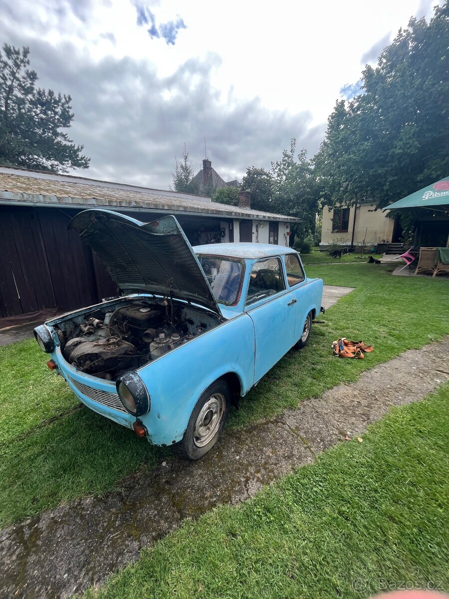 Trabant bez tp