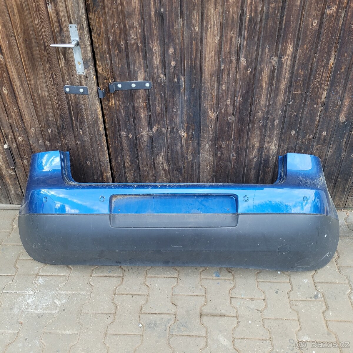 Zadní nárazník vw golf 5 V LA5k