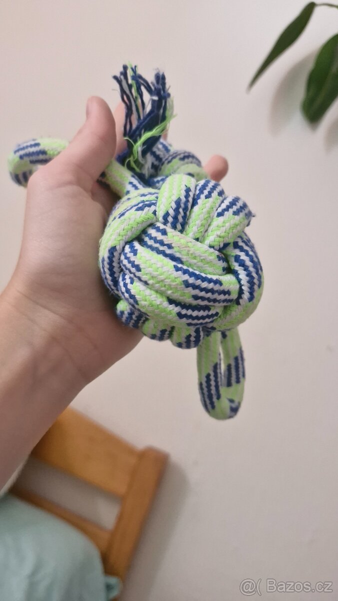 Prodám míček