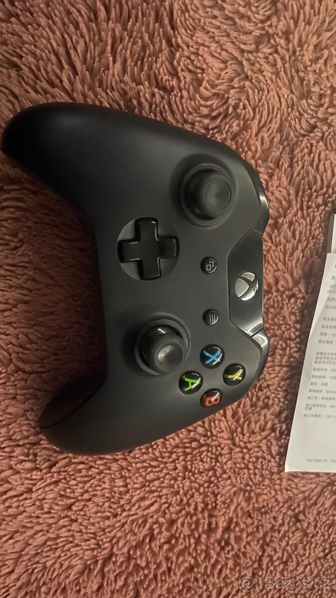 XBOX Ovladač