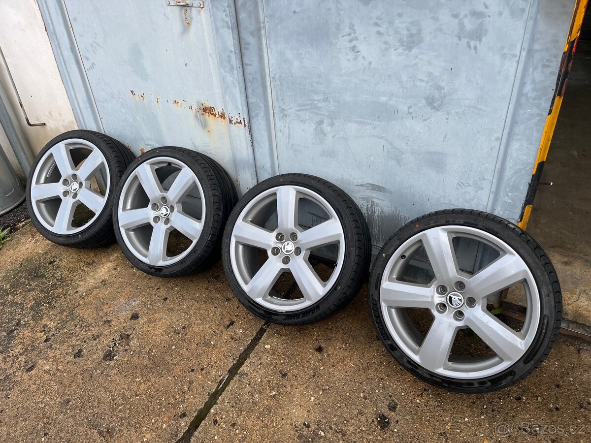 Alu kola R19 5x100