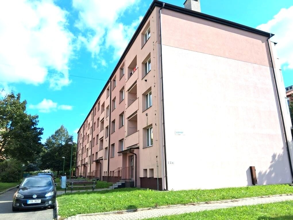 Pronájem bytu 2+1 Louky, Jarošov