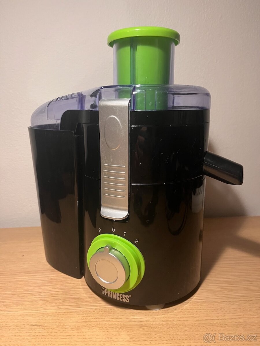 Elektrický odšťavňovač